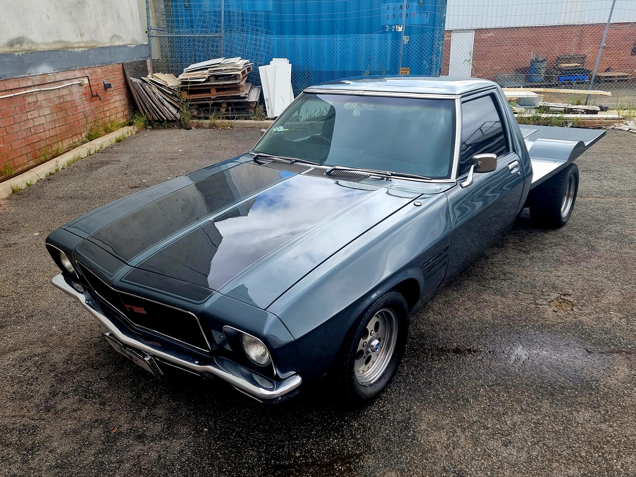 Single/Extended Cab Only (no tub)